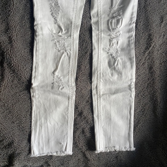 Refuge White Jeans - Picture 3 of 5